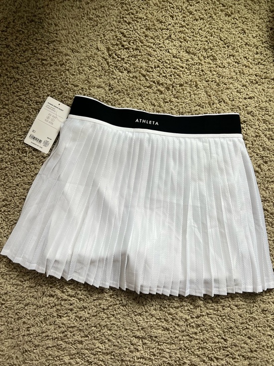 Athleta Dresses & Skirts - Athleta White Pleated Skirt with Black Waistband